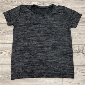 Lululemon Swiftly Relaxed Short Sleeve Shirt Gray